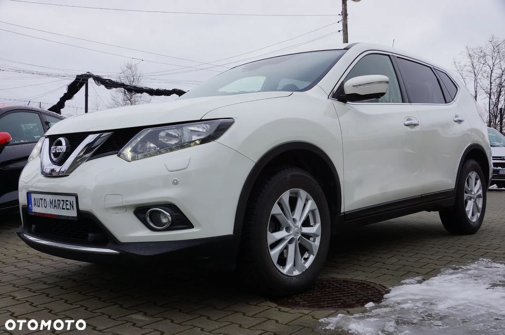 Nissan X-Trail 1.6 DCi Xtronic Acenta - 4