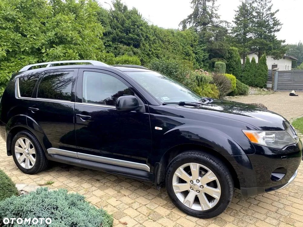 Mitsubishi Outlander 2.0 DID Instyle NAVI - 36