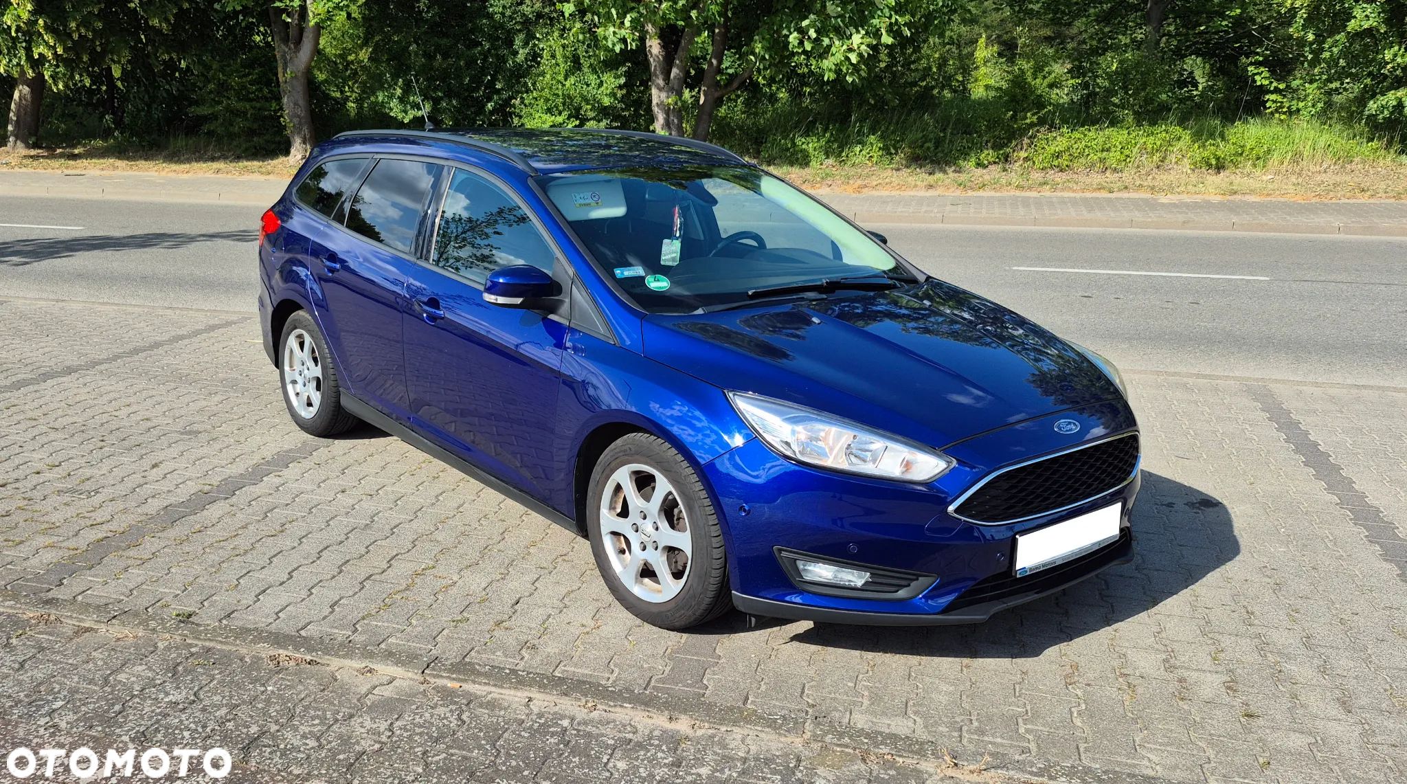 Ford Focus Turnier 1.5 EcoBlue Start-Stopp-System TITANIUM STYLE - 1
