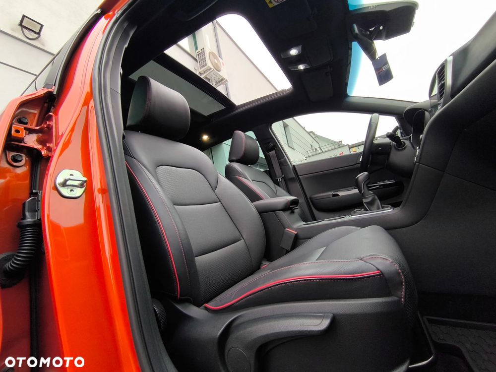 Kia Sportage 1.6 T-GDI GT Line 2WD - 23