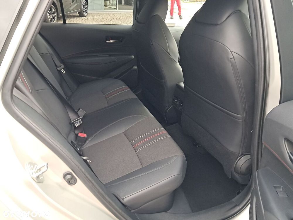Toyota Corolla 1.8 Hybrid GPF GR Sport - 15