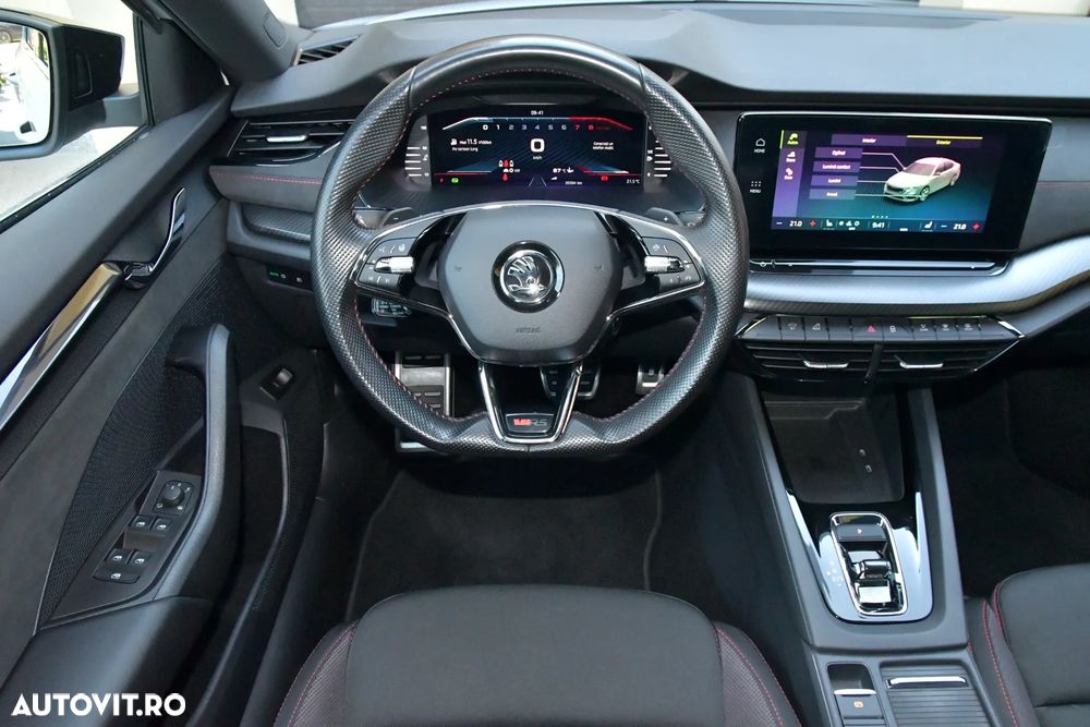 Skoda Octavia 2.0 TSI DSG RS - 26