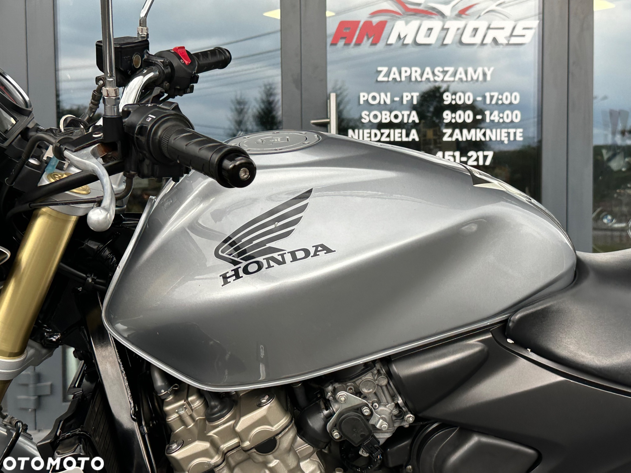 Honda Hornet - 33