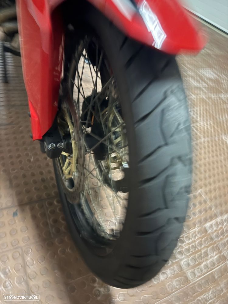 Honda Africa Twin - 8