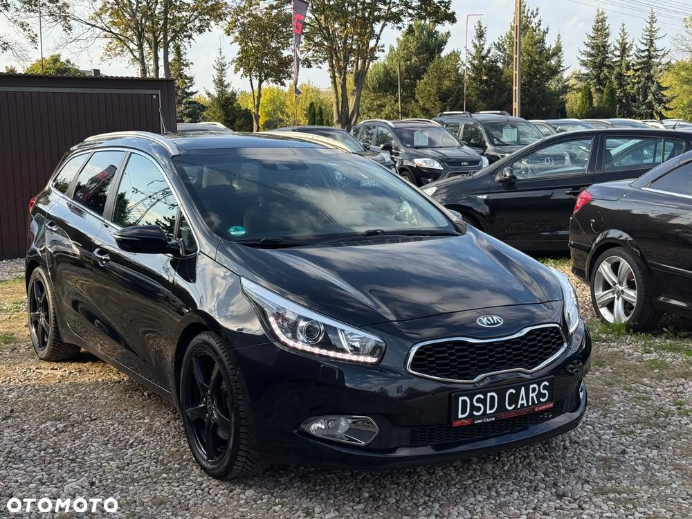 Kia Ceed 1.6 CRDi 128 Platinum Edition - 22