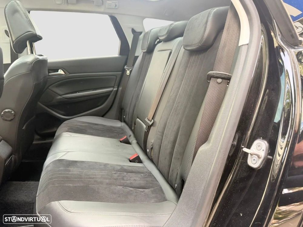 Peugeot 308 SW - 8