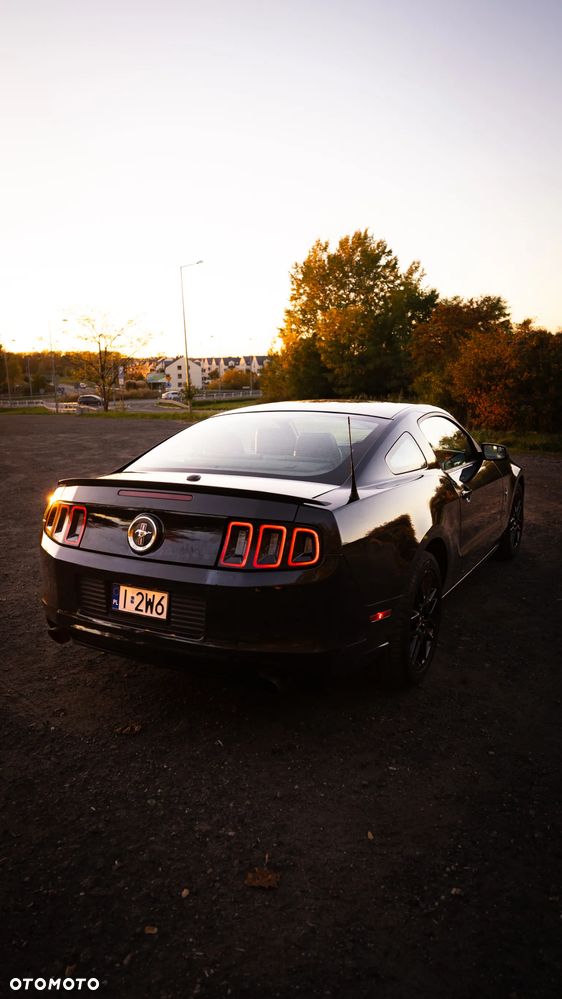 Ford Mustang 2014 photo 3