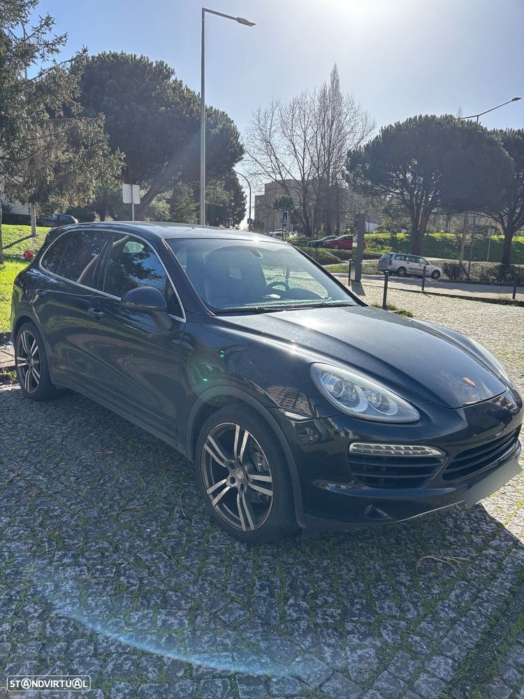 Porsche Cayenne Standard - 1