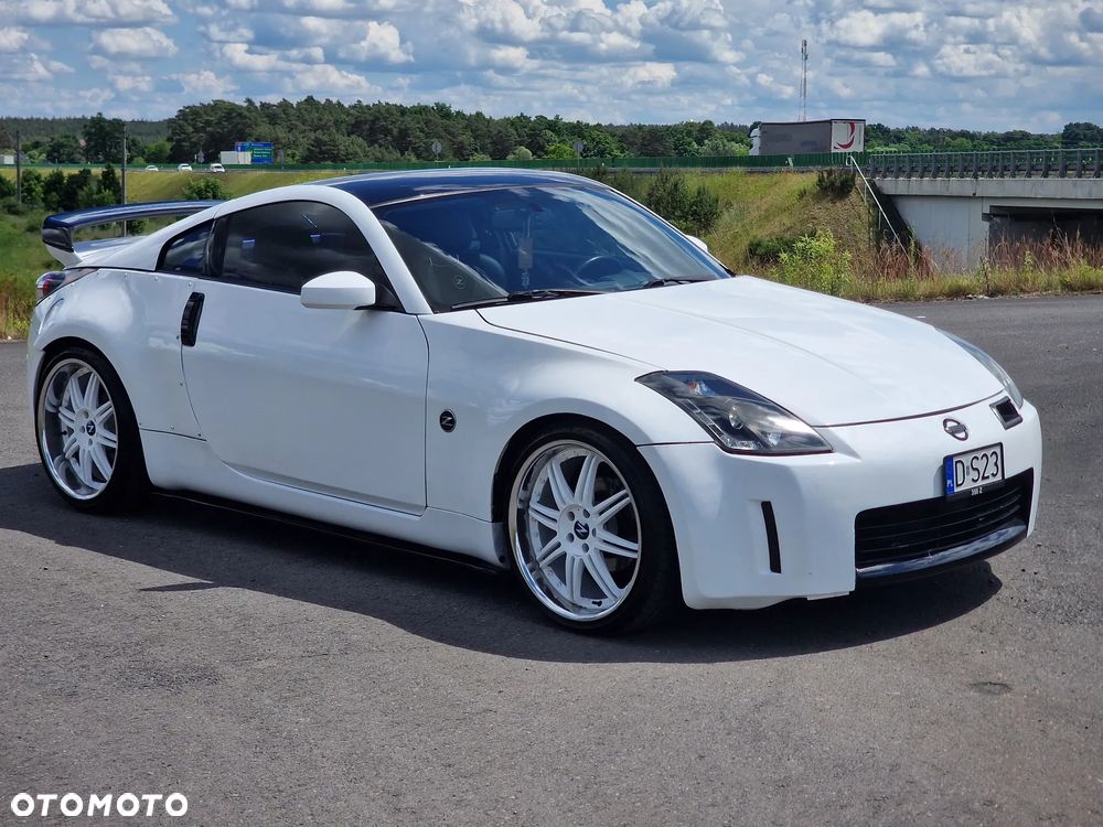 Nissan 350 Z - 20