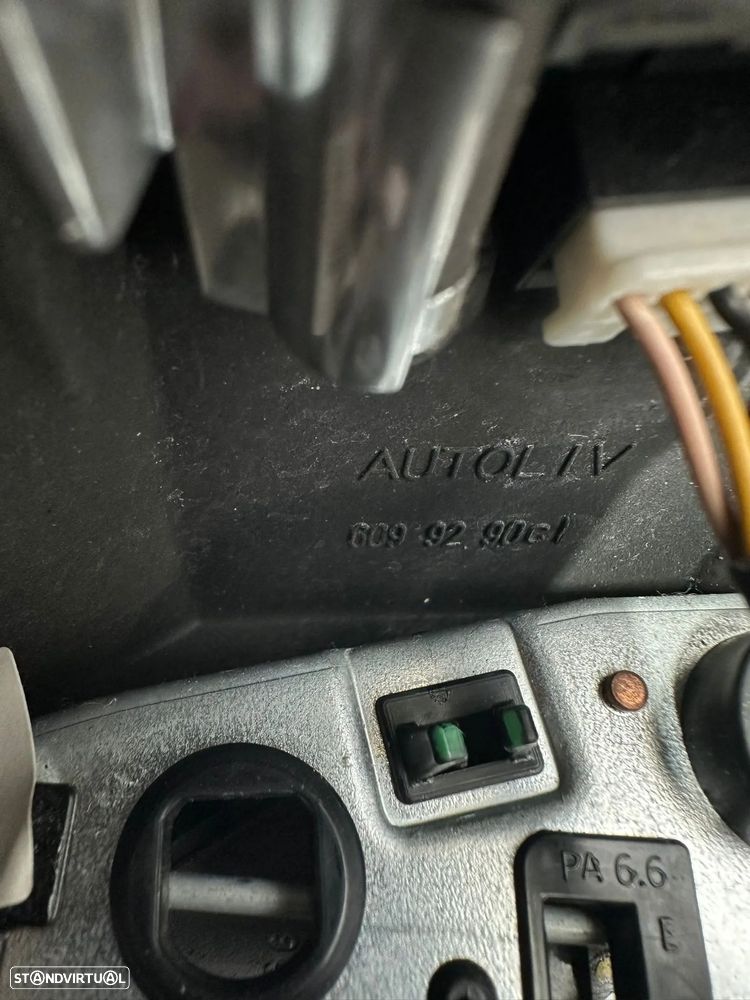 Volante Pele Perfurada Multifunções Botões GM Opel Insignia A G09 6099290 - 8