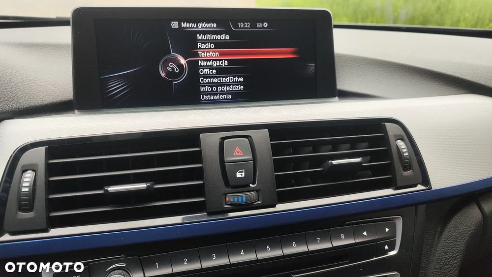 BMW Seria 3 - 26
