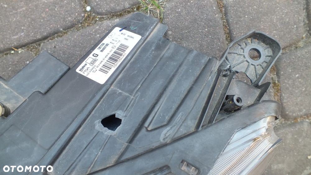 Lampa przednia lewa prawa Fiat Doblo III - 7
