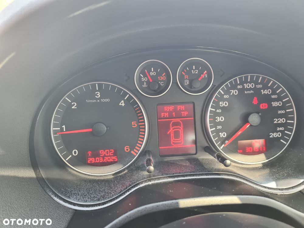 Audi A3 Sportback 1.9 TDI DPF Ambiente - 7
