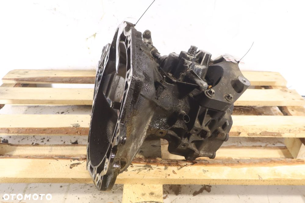 SKRZYNIA BIEGÓW 5 BIEGOWA OPEL CORSA D LIFT 1.4 55565177 - 4
