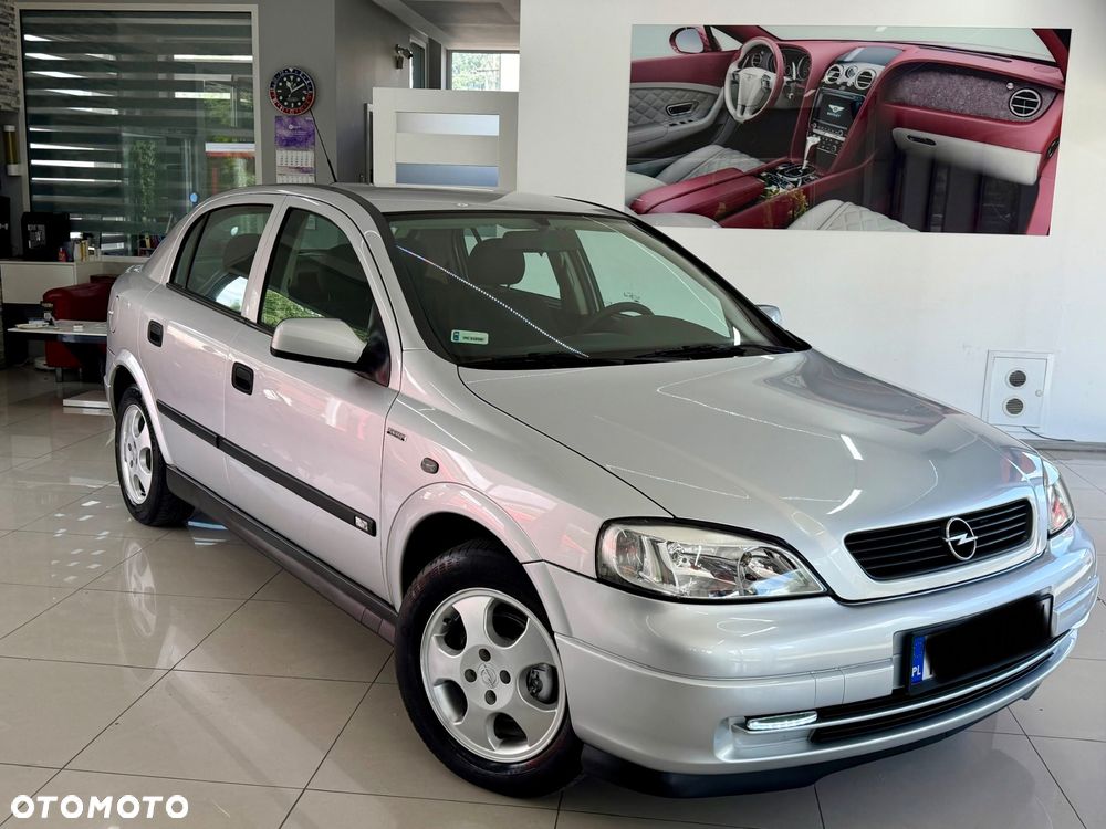 Opel Astra - 20