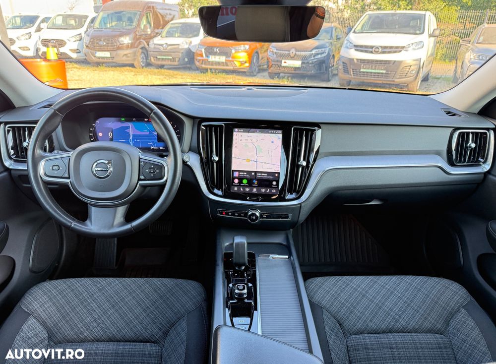 Volvo V60 B4 MHEV AT8 FWD Momentum - 6