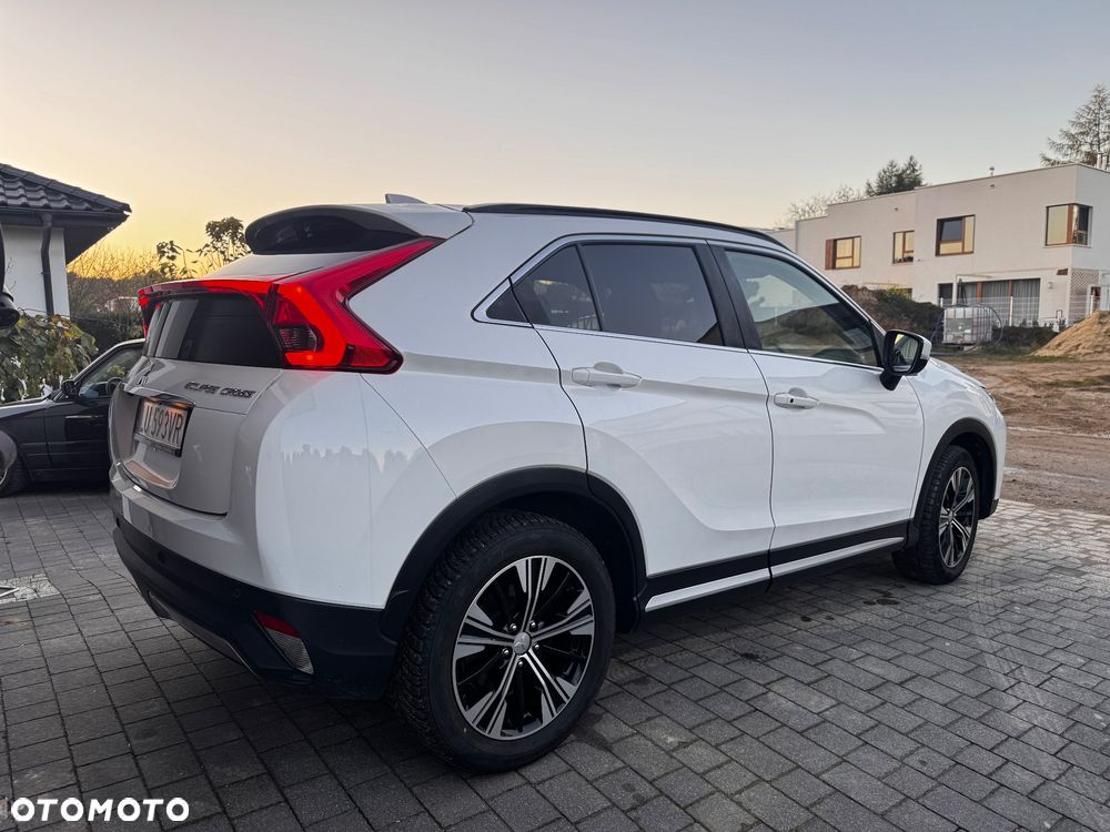 Mitsubishi Eclipse Cross 1.5 T Invite Plus - 4