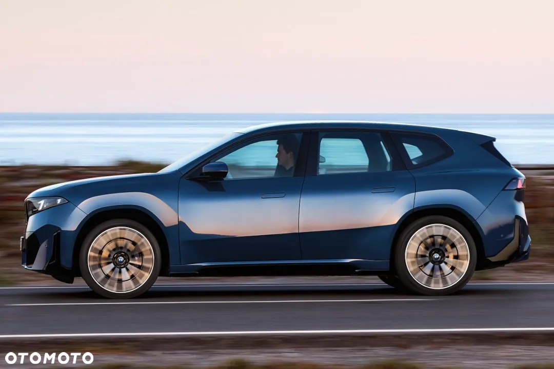 BMW iX3 - 9