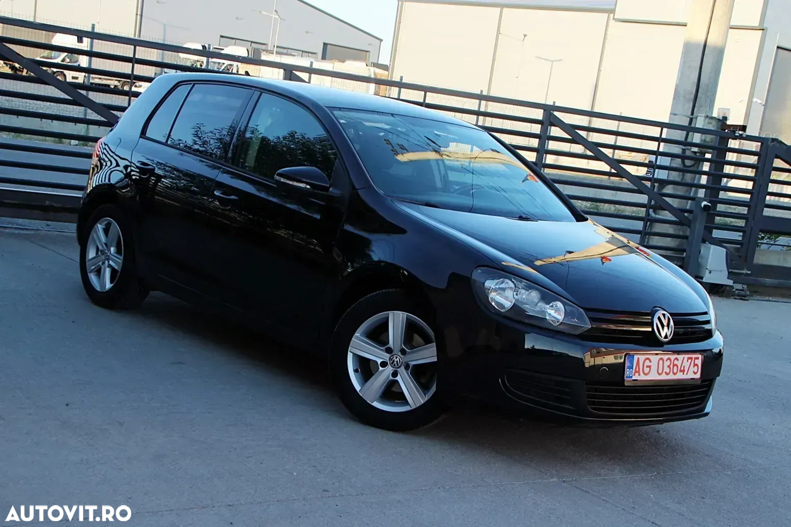 Volkswagen Golf 1.2 TSI Comfortline BlueMotion Technology - 4