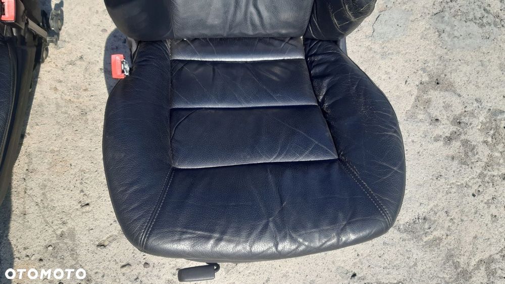fotele fotel kanapa skóra czarna AUDI A6 C5 AVANT - 2
