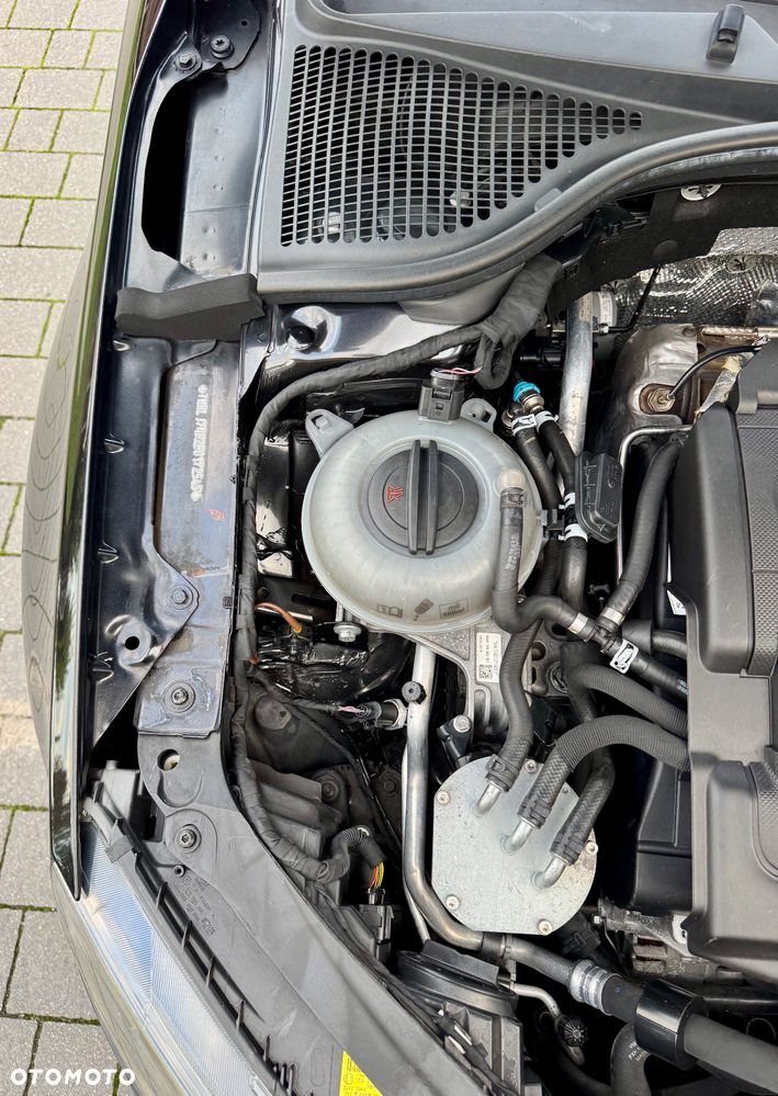 Skoda Octavia Combi 2.0 TDI RS - 26