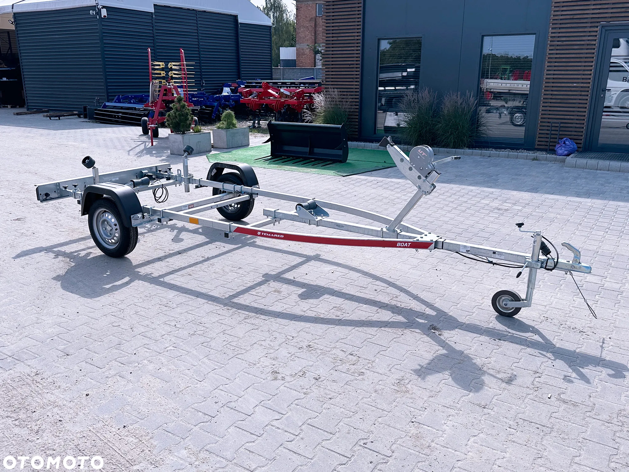 TEMARED BOAT - 21