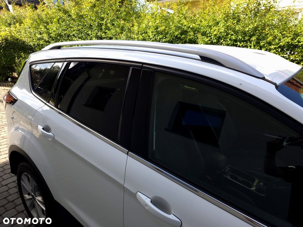 Ford Kuga 2.0 TDCi AWD Titanium - 31