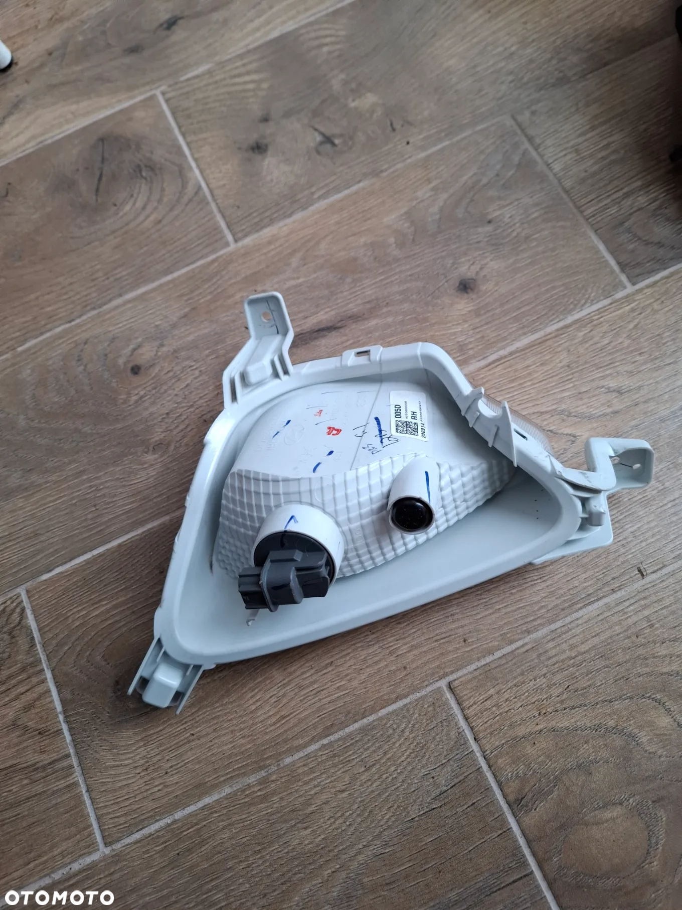 Hyundai I20 III lampa reflektor prawy przód 92208Q0000 - 3