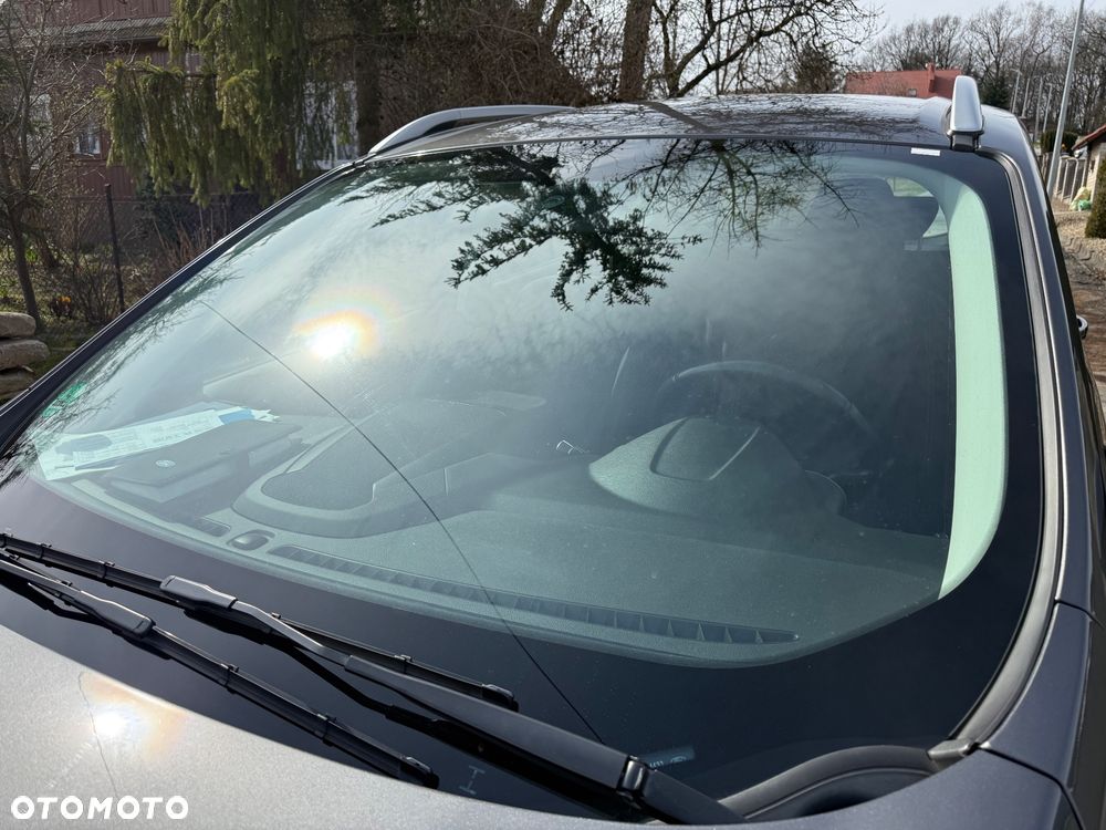 Ford Kuga - 31