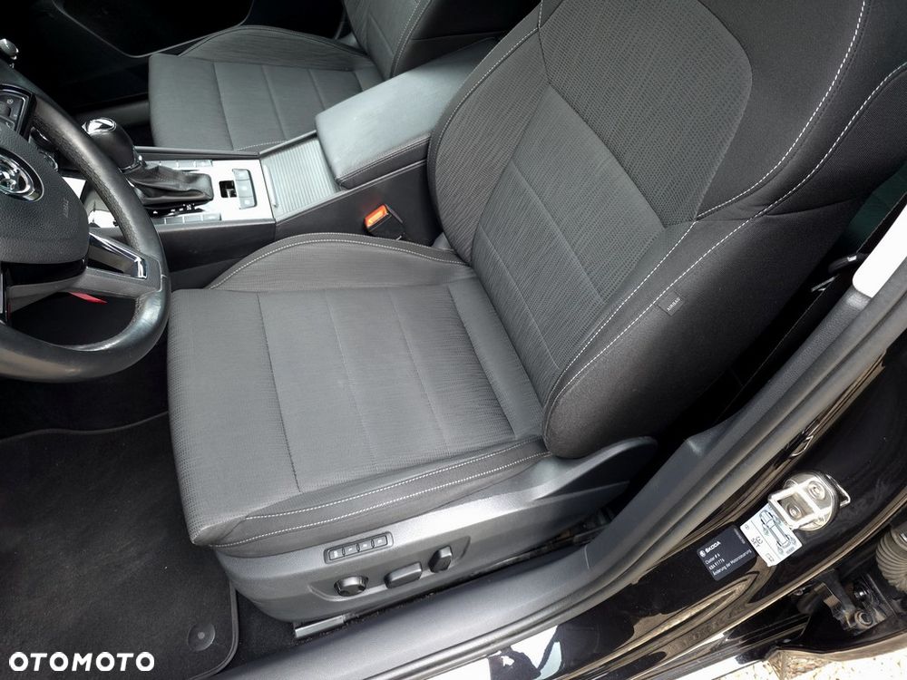 Skoda Superb 2.0 TDI Style DSG - 12