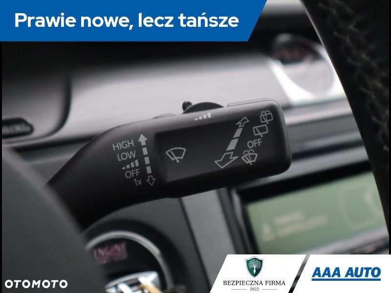 Volkswagen Passat Variant - 23