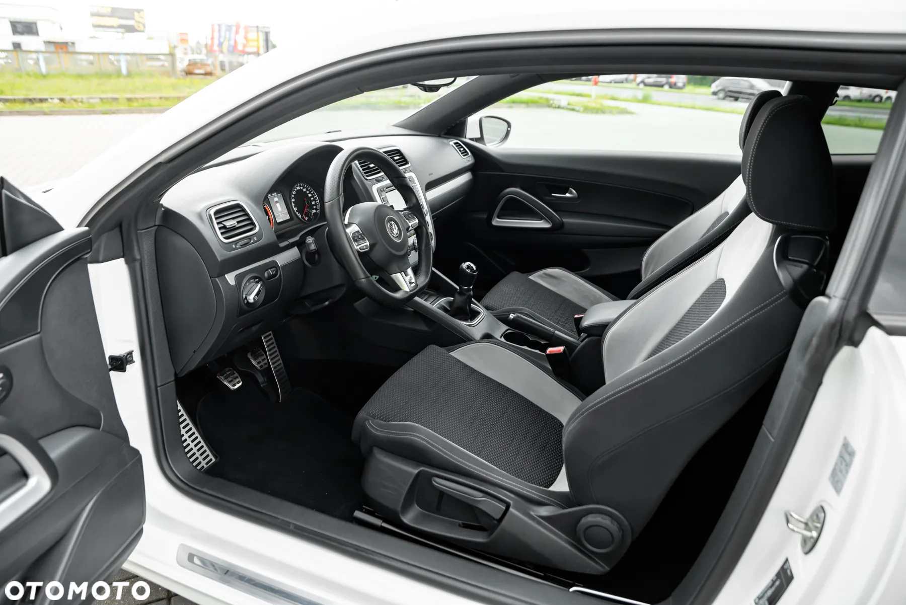 Volkswagen Scirocco 2.0 TSI - 18