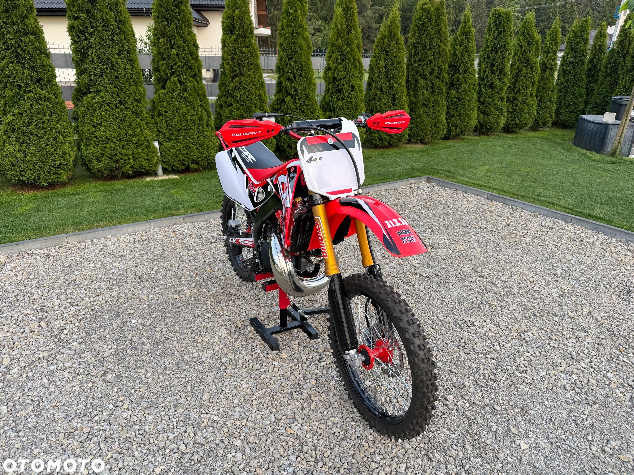 Honda CR - 1