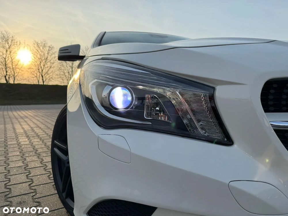 Mercedes-Benz CLA 220 (CDI) d AMG Line - 21