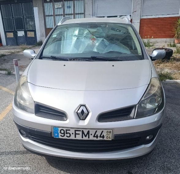 Renault Clio Sport Tourer - 1