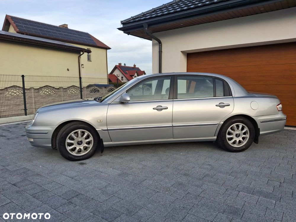 Kia Opirus 3.5 V6 Sporty Elegance - 4