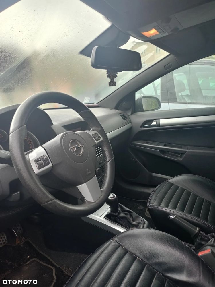 Opel Astra - 2
