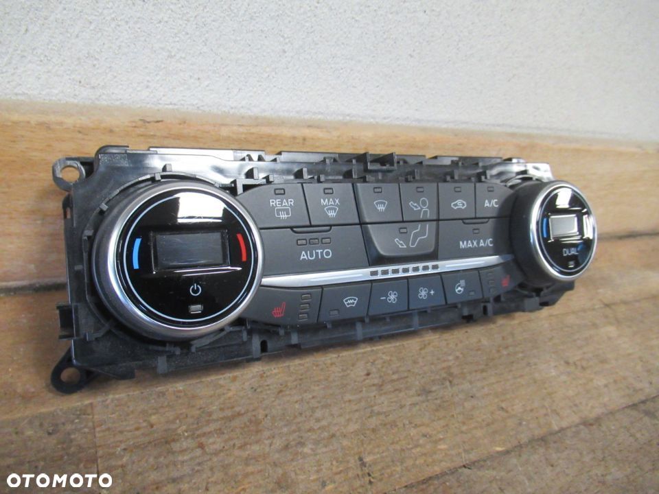 PANEL NAWIEWU KLIMATYZACJI FORD FOCUS MK4 IV 2018- - 2
