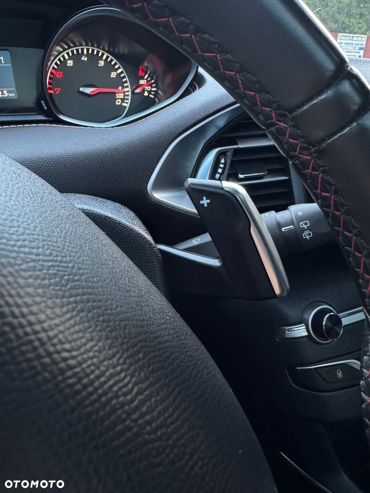 Peugeot 308 PureTech 130 EAT6 Stop & Start GT-Line Edition - 27