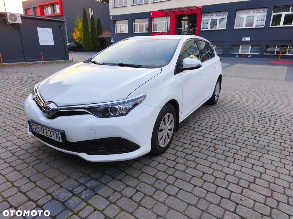 Toyota Auris