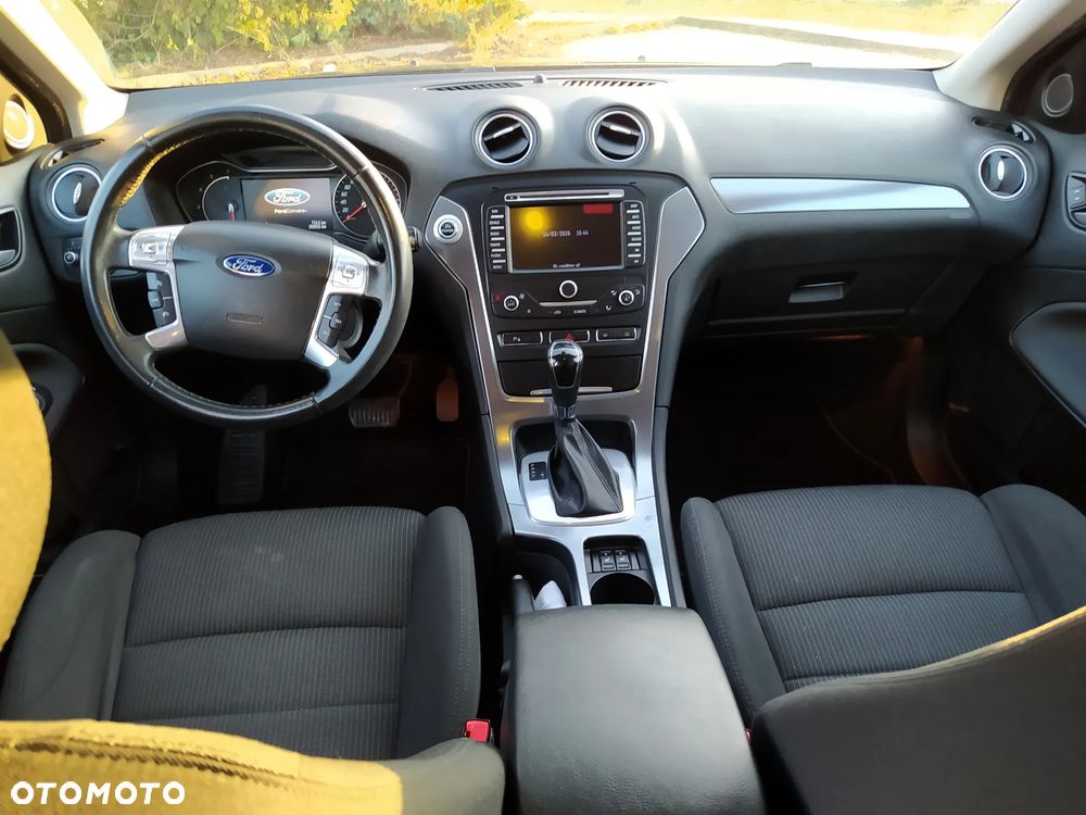 Ford Mondeo 2.2 TDCi Titanium - 19