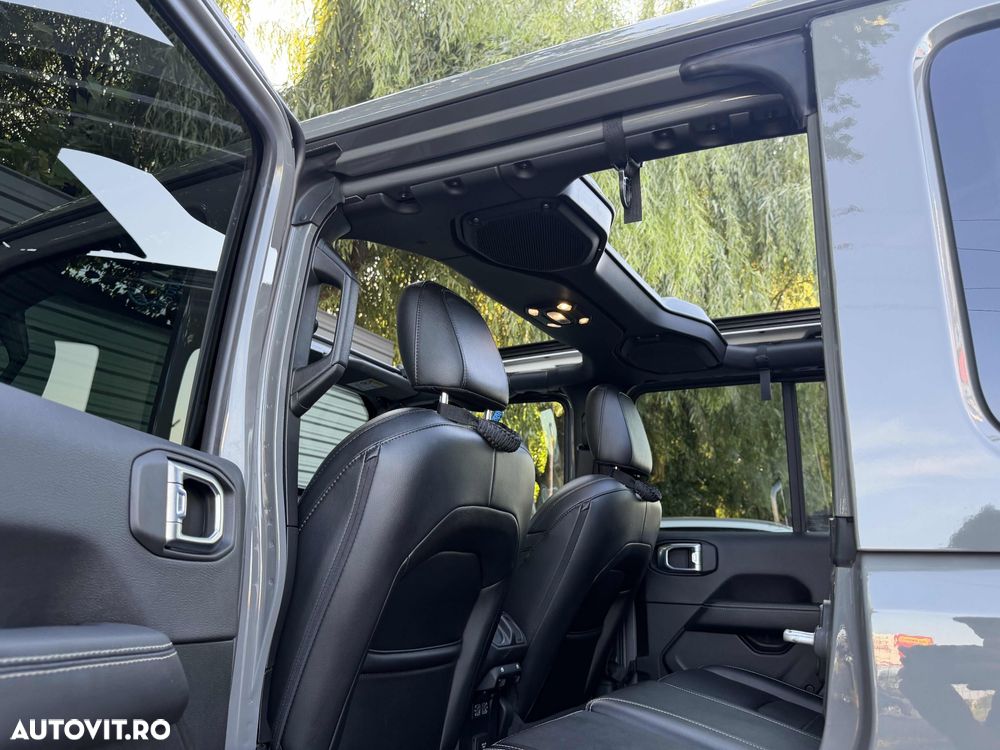 Jeep Wrangler 2.0 4xe AT8 PHEV Sahara - 18
