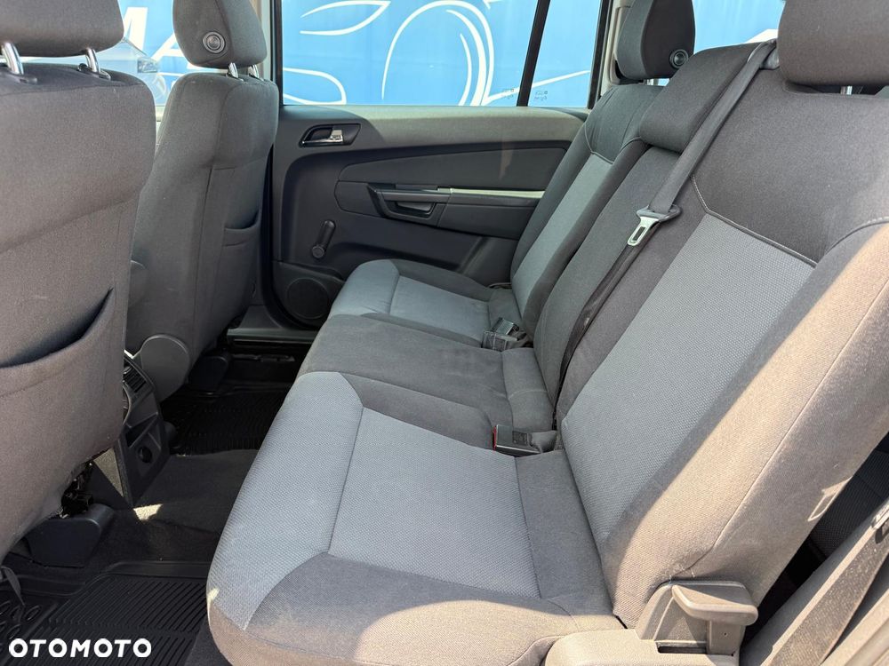 Opel Zafira 1.6 - 13