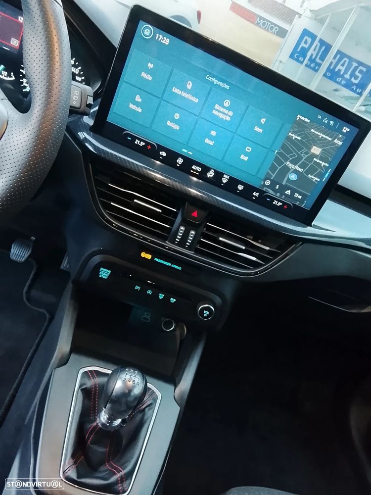 Ford Focus 1.0 EcoBoost MHEV ST-Line - 12