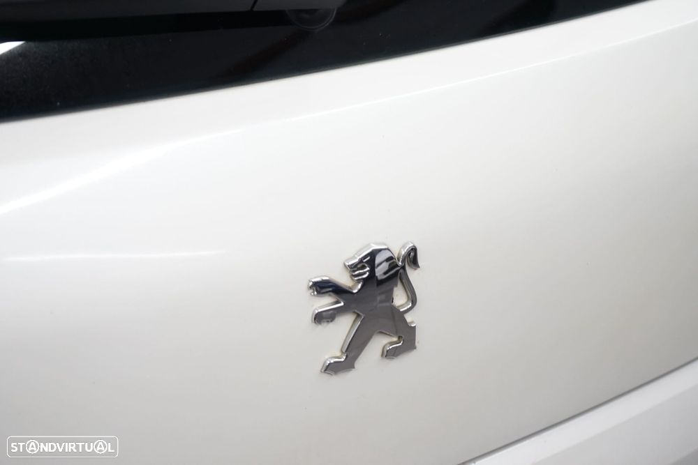Peugeot 3008 1.6 HDi Allure - 12