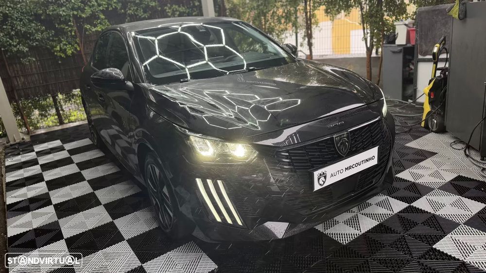 Peugeot 208 1.2 Hybrid Allure e-DCS6 - 4