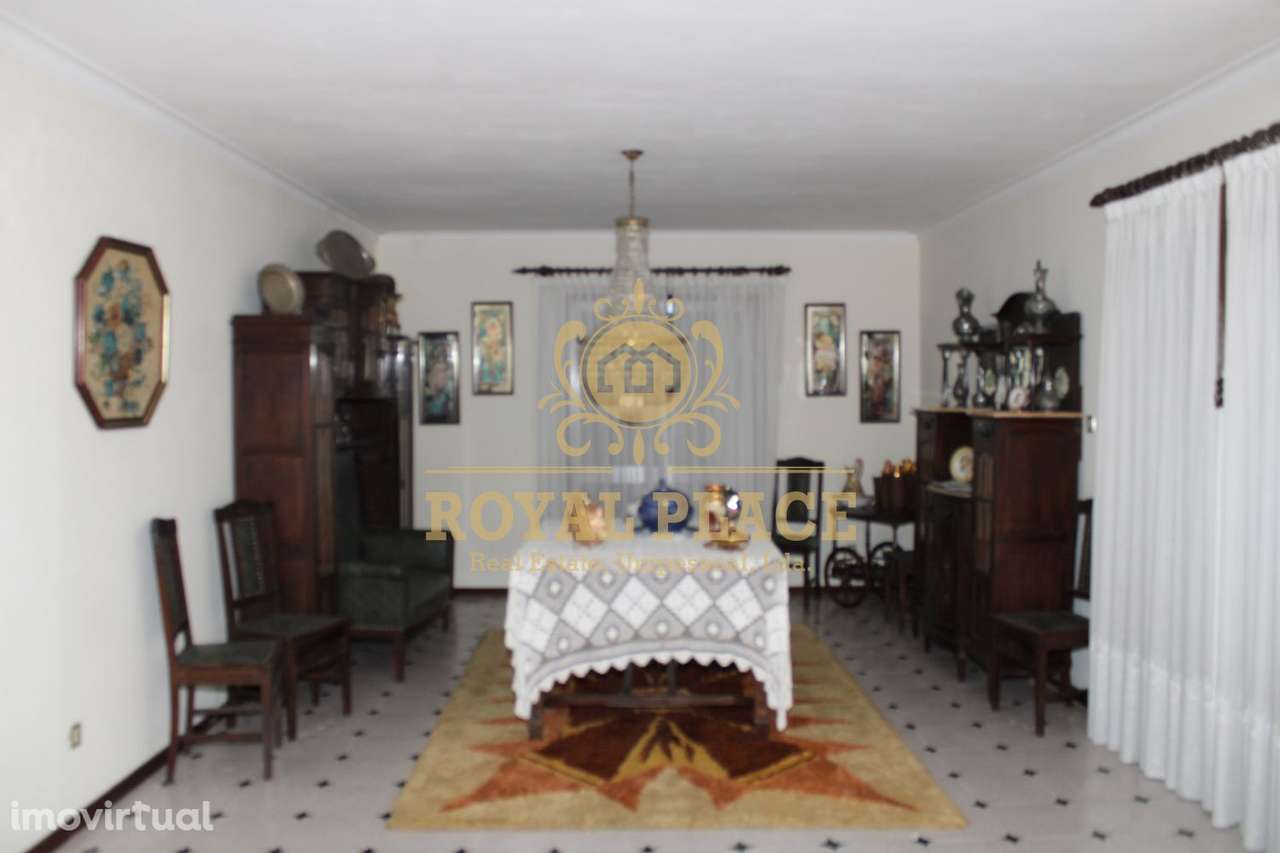 Andar Moradia no centro de Paços de Brandão - Grande imagem: 3/20