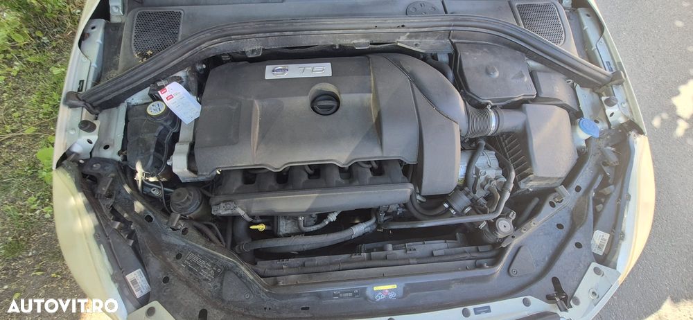Volvo XC 60 - 16