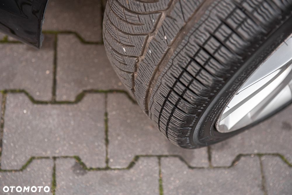 Volvo C70 2.4i Summum - 26