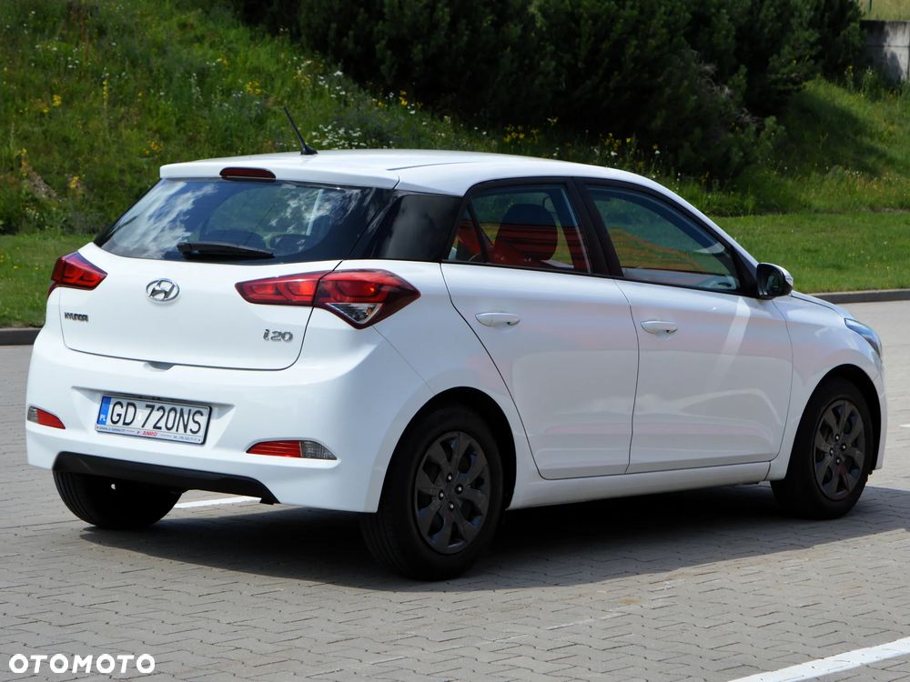 Hyundai i20 1.2 BlueDrive Classic + - 2